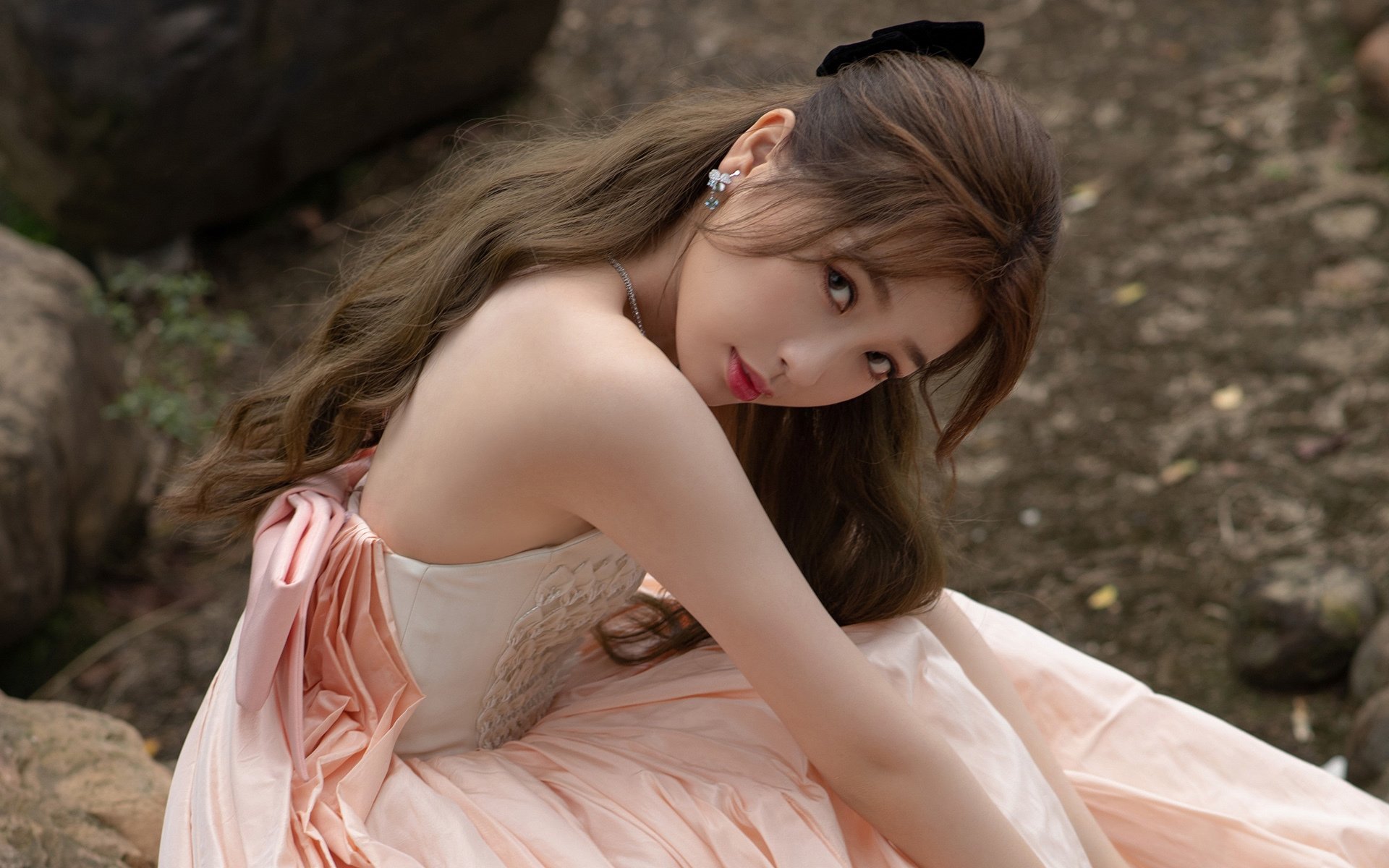 开云体育链接-那不勒斯锋线压迫造成防线崩溃，那不勒斯前锋组合