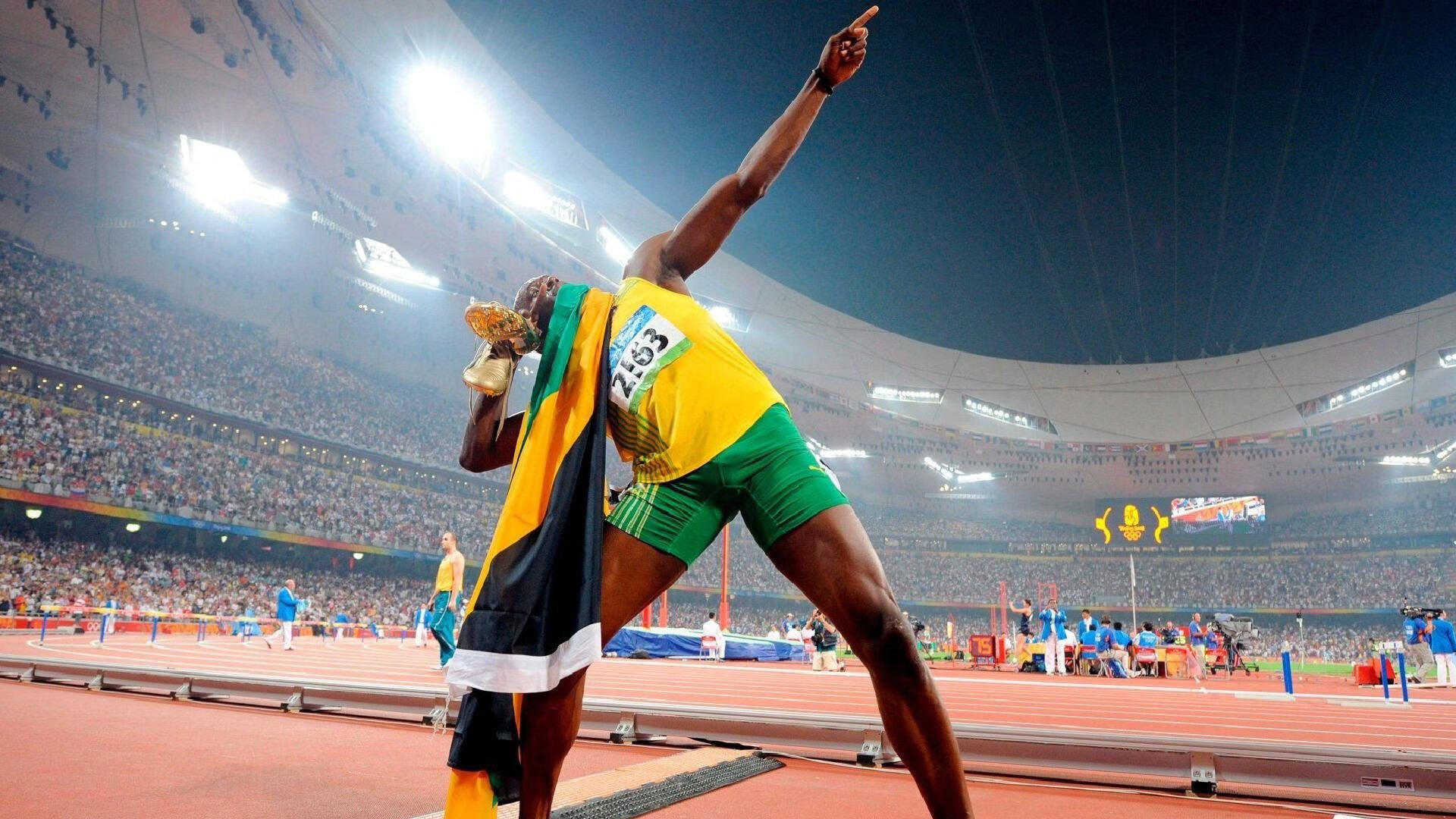 《堡垒之夜》未来城市创意秀：玩家作品火花四溅，引领未来游戏潮流